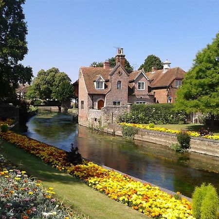 The Retro Bed & Breakfast Canterbury Dış mekan fotoğraf