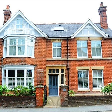 The Retro Bed & Breakfast Canterbury Dış mekan fotoğraf