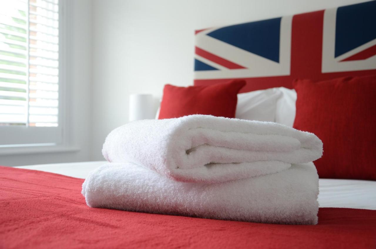 The Retro Bed & Breakfast Canterbury Dış mekan fotoğraf