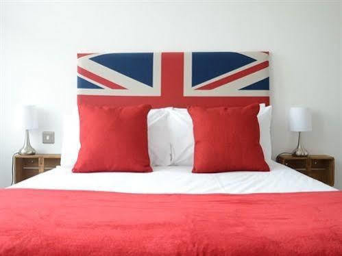 The Retro Bed & Breakfast Canterbury Dış mekan fotoğraf